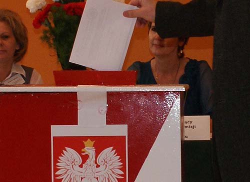 Komentarze do wyników I tury wyborów prezydenckich