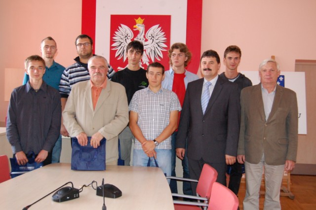 Ratownicy wodni na spotkaniu u Starosty Tureckiego