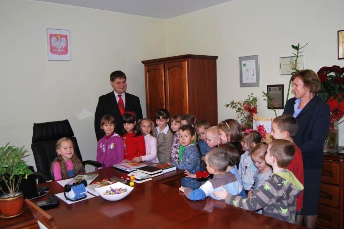 Malanów: Przedszkolaki w Urzędzie