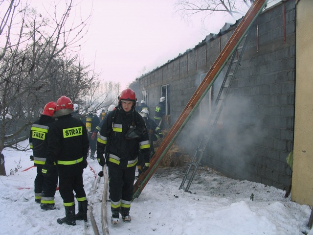 Pożar budynku inwentarskiego