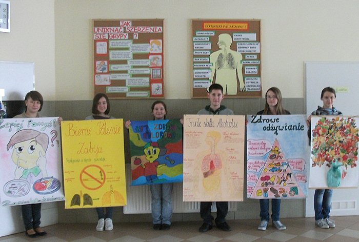Szkolne Koło PCK przy Gimnazjum w Słodkowie promuje zdrowie!