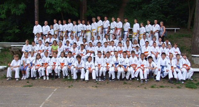 Zapraszamy na obóz Karate i Kickboxingu - Uczestnicy ubiegłorocznego obozu