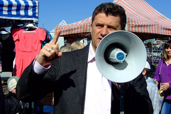 Janusz Palikot wyzwoli Turek