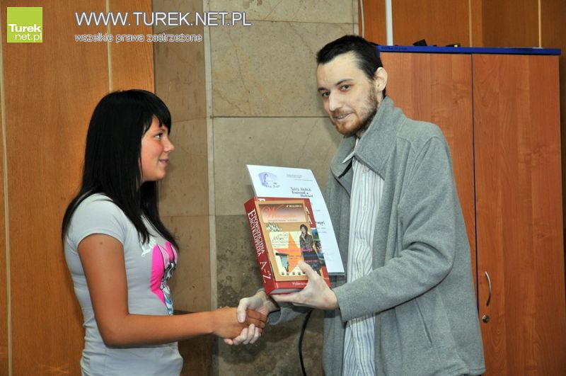 Poetycko w bibliotece