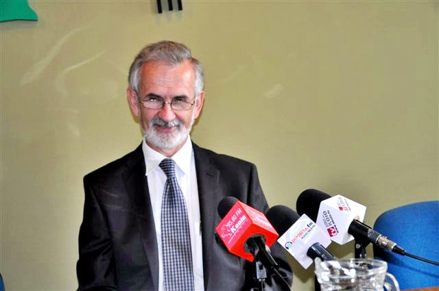 W obronie pomocy dla potrzebujących