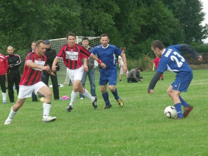 ZALEW najlepszy na dobrskich boiskach - Źródło: www.dobra24.pl