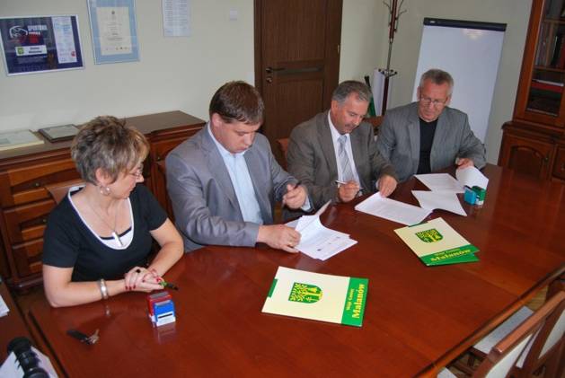 Malanów: Sala sportowa na miarę marzeń - Źródło: www.malanow.pl