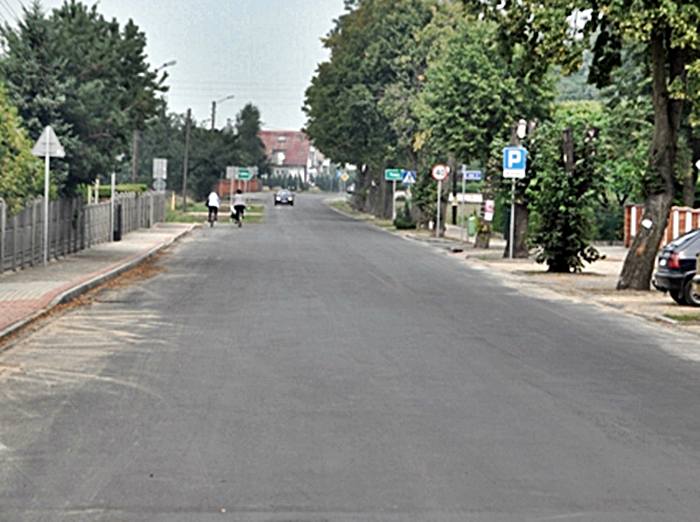 Przykona: Drogi coraz lepsze - Źródło: www.przykona.pl