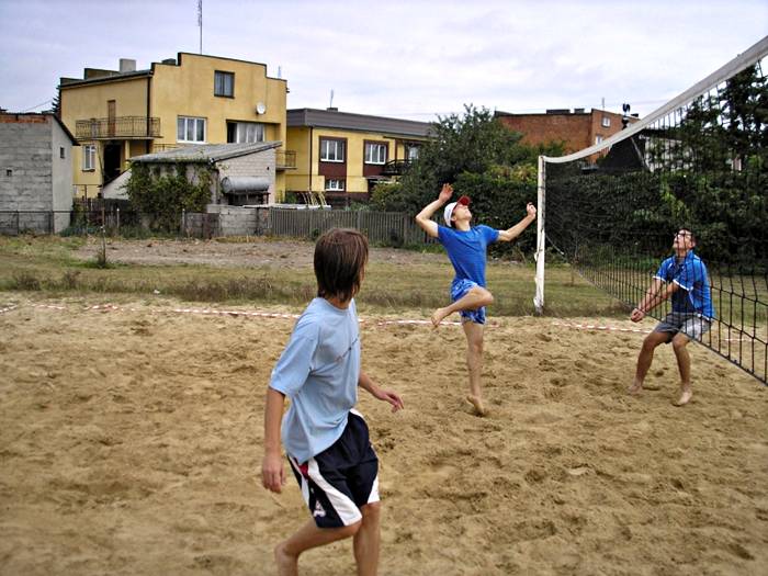 Władysławów: Amatorski Turniej w Siatkówce Plażowej - Źródło: www.wladyslawow.pl