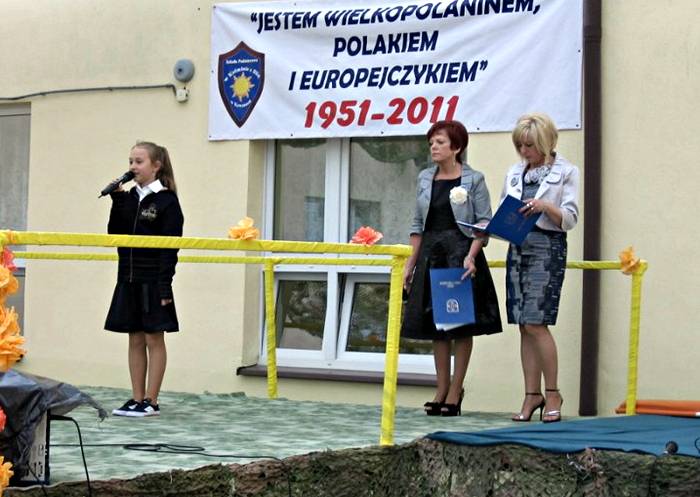 Brudzew: 60 lat SP w Koźminie - Źródło: www.brudzew.pl