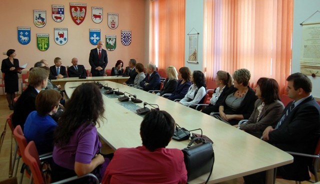 Nagrody starosty przyznane - fot.powiat.turek.pl