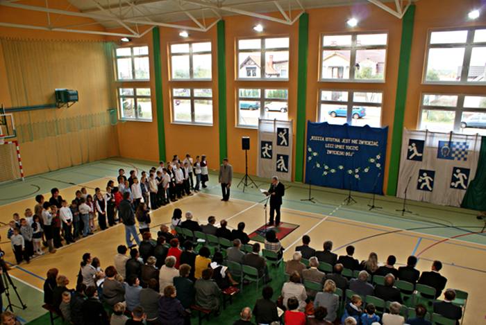 Otwarcie sali w nauczycielskie święto