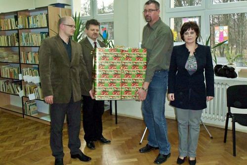 „Szlachetna paczka” od pracowników Gimnazjum nr 2 w Turku