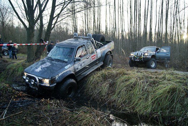 Rajdowcy obdarowali dzieci