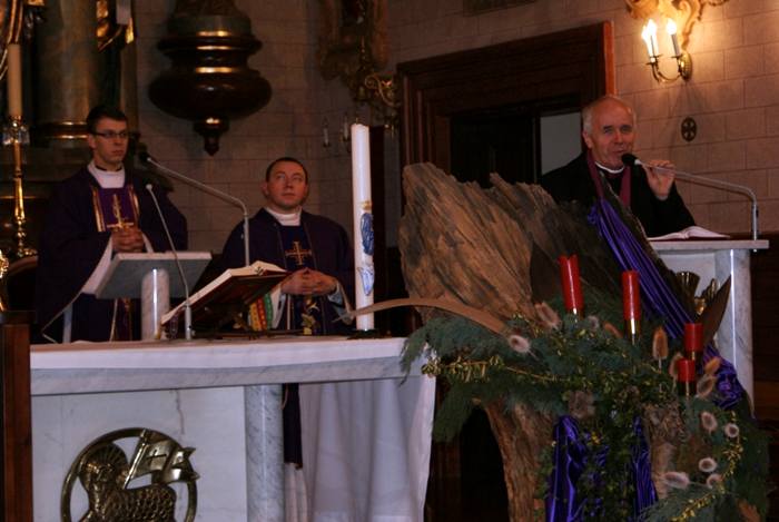 Władysławów: Wigilia pełna miłości - Źródło: www.wladyslawow.pl