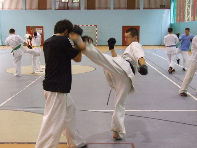 Seminarium instruktorskie Kyokushin  - Wałcz 2012/T.Nowaczyk