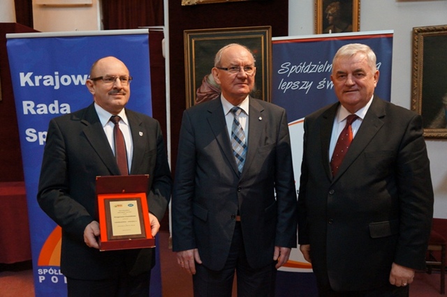W Warszawie nagrodzili burmistrza Ciesielskiego - Źródło: www.tuliszkow.pl