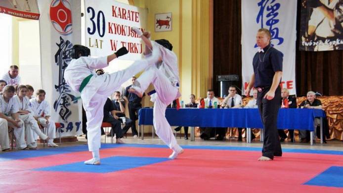 Karate: Konfrontacja dwóch województw