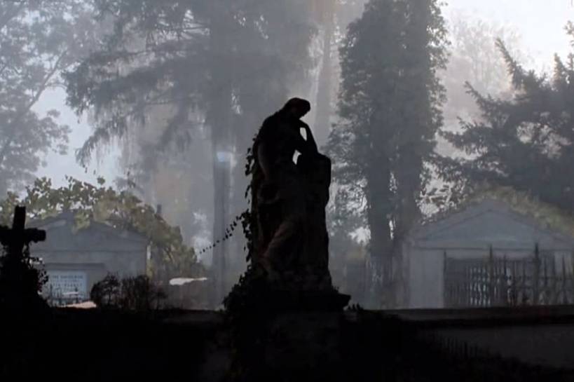 Wideo: Nasze (nie)zwykłe cmentarze - foto: kadr z filmu Inny świat, Źródło: youtube.pl