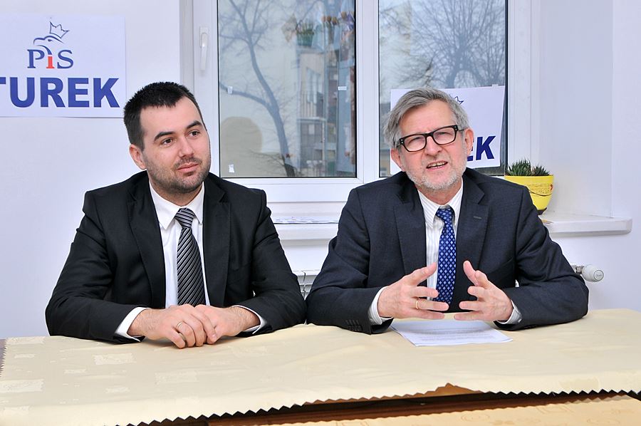 PiS chciał 30 mln na nowe miejsca pracy - foto: M. Derucki