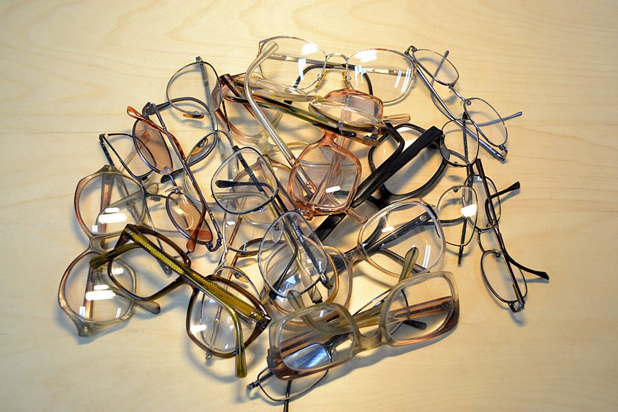 Trwa zbiórka okularów