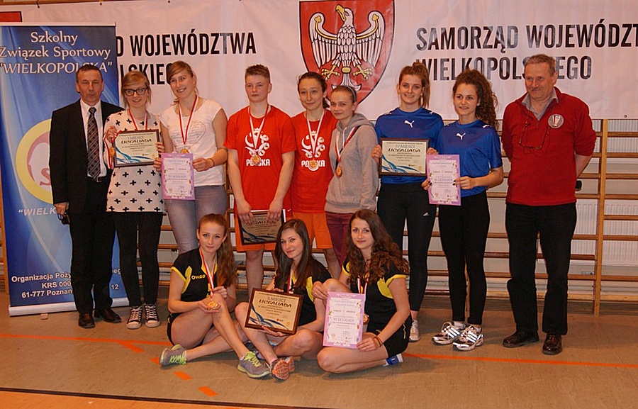 ZSR w Kaczkach Średnich: Srebro w badmintona - Foto: ZSR w Kaczkach Średnich