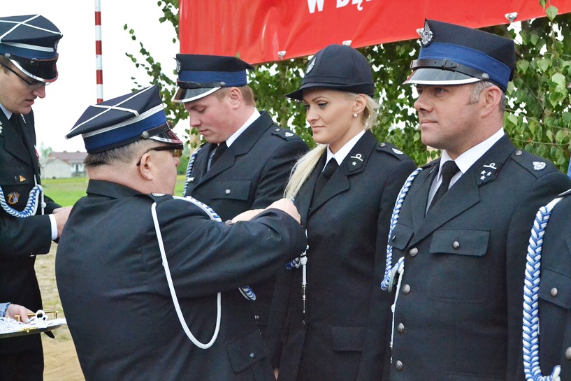 Strażacy świętowali w Będziechowie - foto: A. Wszędybył