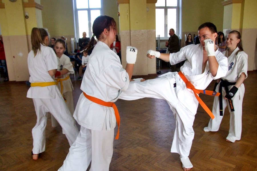 Karate: Test Walki