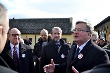 Czapla, Nowak, Mikołajczyk i inni popierają Komorowskiego
