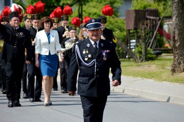 Malanów: Biskup uświetnił nadanie Gimnazjum imienia Jana Pawła II  - foto: Arkadiusz Wszędybył
