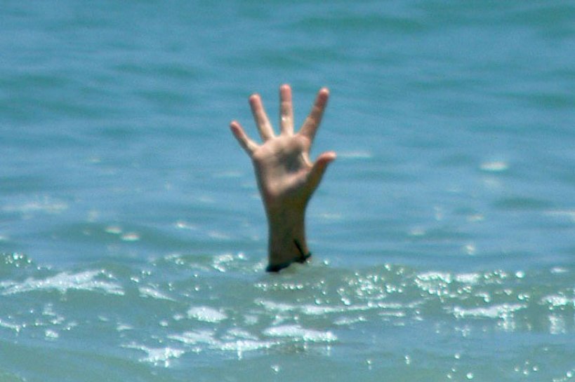 45-latek utonął w Jeziorsku - foto: freeimages.com / Carlos Koblischek  