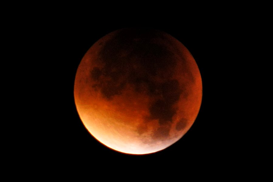 Krwawy księżyc nad Turkiem - foto: Mirosław Krysiak