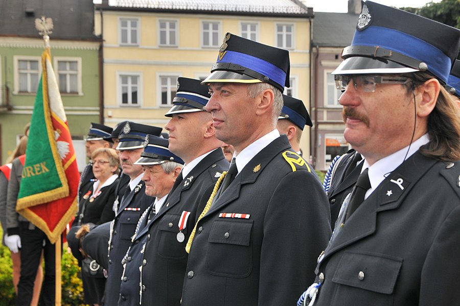 Wraz ze strażakami celebrowali Święto Flagi - foto: M. Derucki