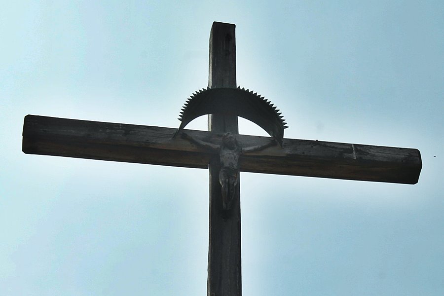 Krzyż do renowacji lub wymiany