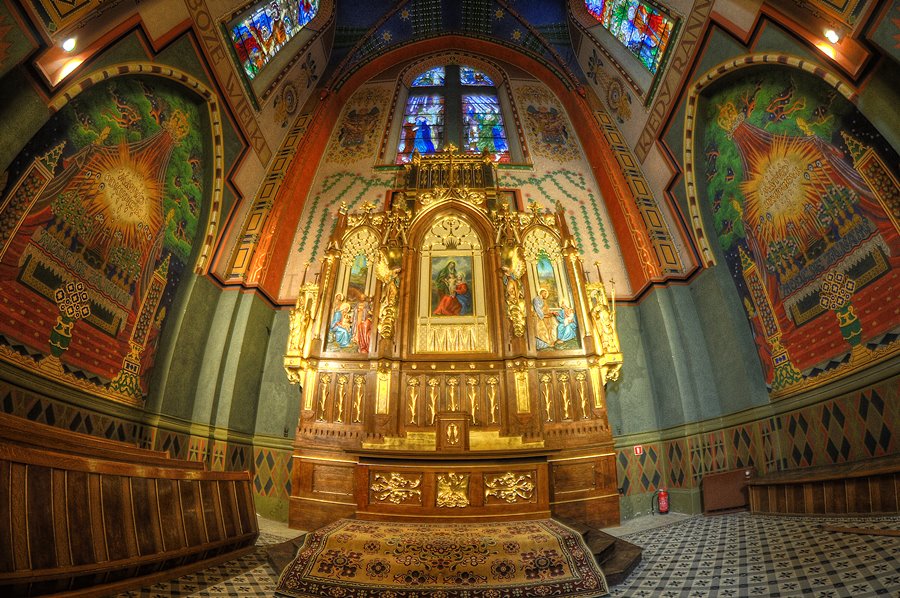 Wideo: Zobacz jak wygląda odnowiony ołtarz Św. Józefa w kościele NSPJ - foto: M. Derucki
