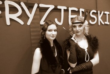 Wspomnień czar...  fryzjerski wehikuł czasu