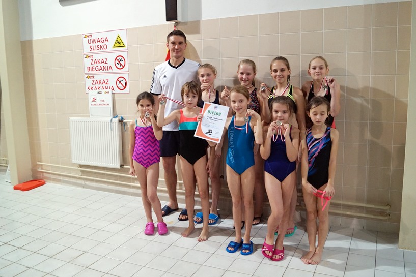 Malanów: Srebro i awans na Mistrzostwa Wielkopolski w pływaniu