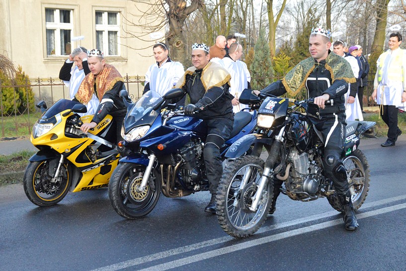 Dobra: Królowie na motocyklach i Herod-mafiozo czyli nowoczesne oblicze tradycji - foto: Arkadiusz Wszędybył