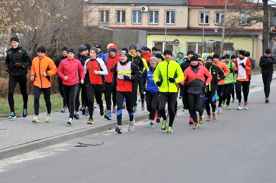 Pobiegnij w 6. Noworocznym Półmaratonie Towarzyskim - foto: M. Derucki