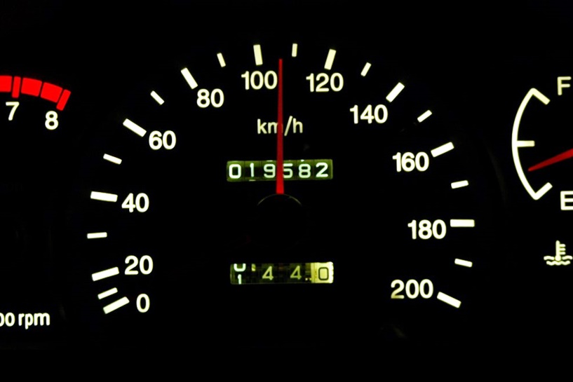90 wykroczeń w 2 dni. Kierowcy lubią przekraczać prędkość - foto: freeimages.com / Arjun Kartha