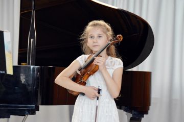 Turek: Koncertem Uczeń i Mistrz promowali kształcenie w Państwowej Szkole Muzycznej - foto: Arkadiusz Wszędybył