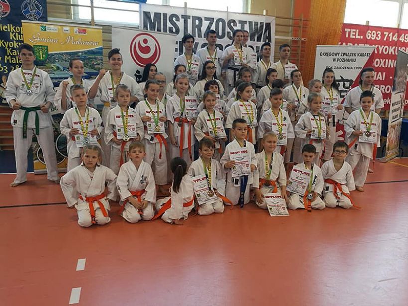 Otwarte Mistrzostwa Wielkopolski Karate w Malanowie. Wzięło udział ponad 230 zawodników