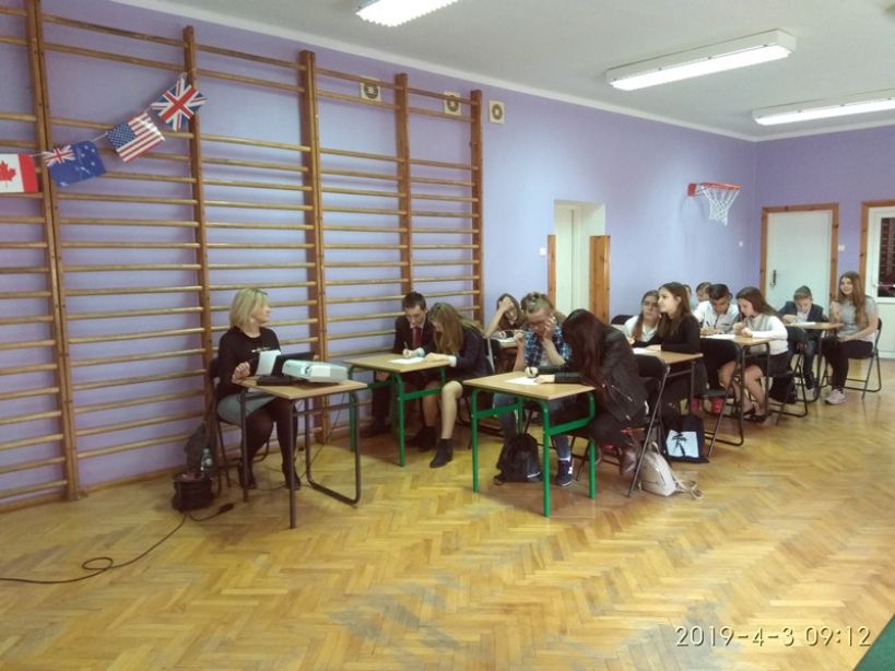 Wykazali się swoją wiedzą o krajach anglojęzycznych. Powiatowy konkurs w Słodkowie