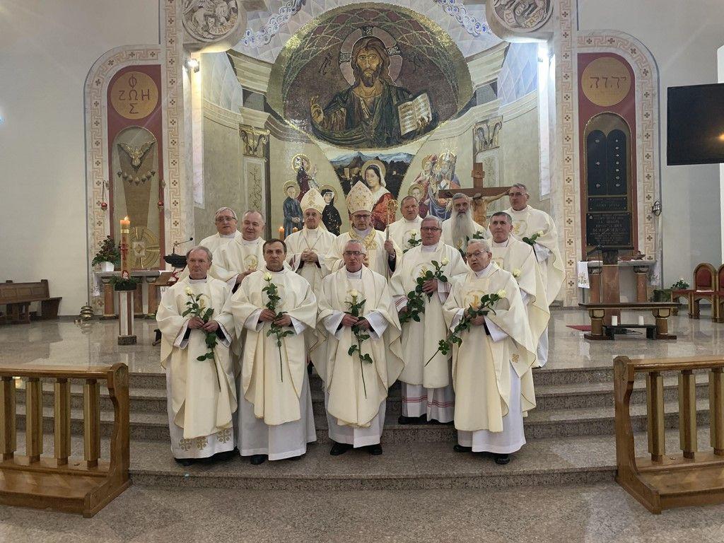 Jubileusz 40. rocznicy święceń kapłańskich w parafii pw. św. Barbary w Turku