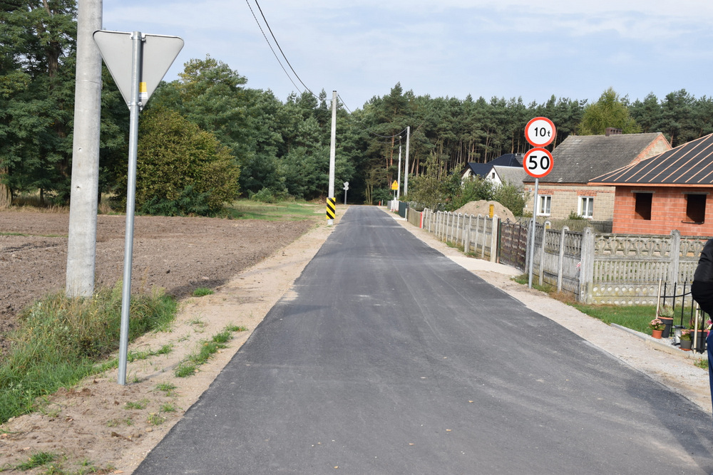 Kolejna inwestycja drogowa zrealizowana w gminie Władysławów