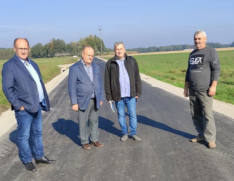 Nowa droga asfaltowa w Żdżarach poprawi bezpieczeństwo