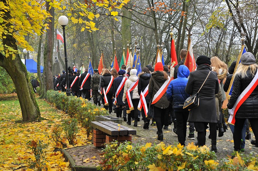 Jedno Święto, dwie uroczystości, czyli jak obchodzimy 11 listopada w Turku - fot. Archiwum Turek.net.pl