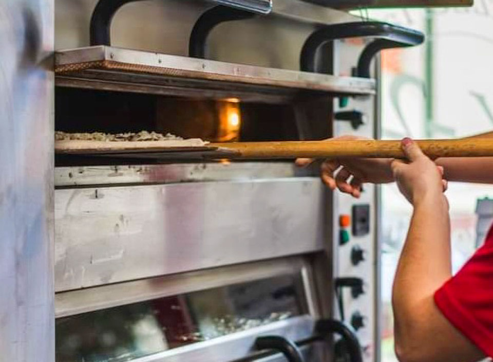 Jak zrobić pizzę? Warsztaty kulinarne dla młodzieży w K2 Tuliszków