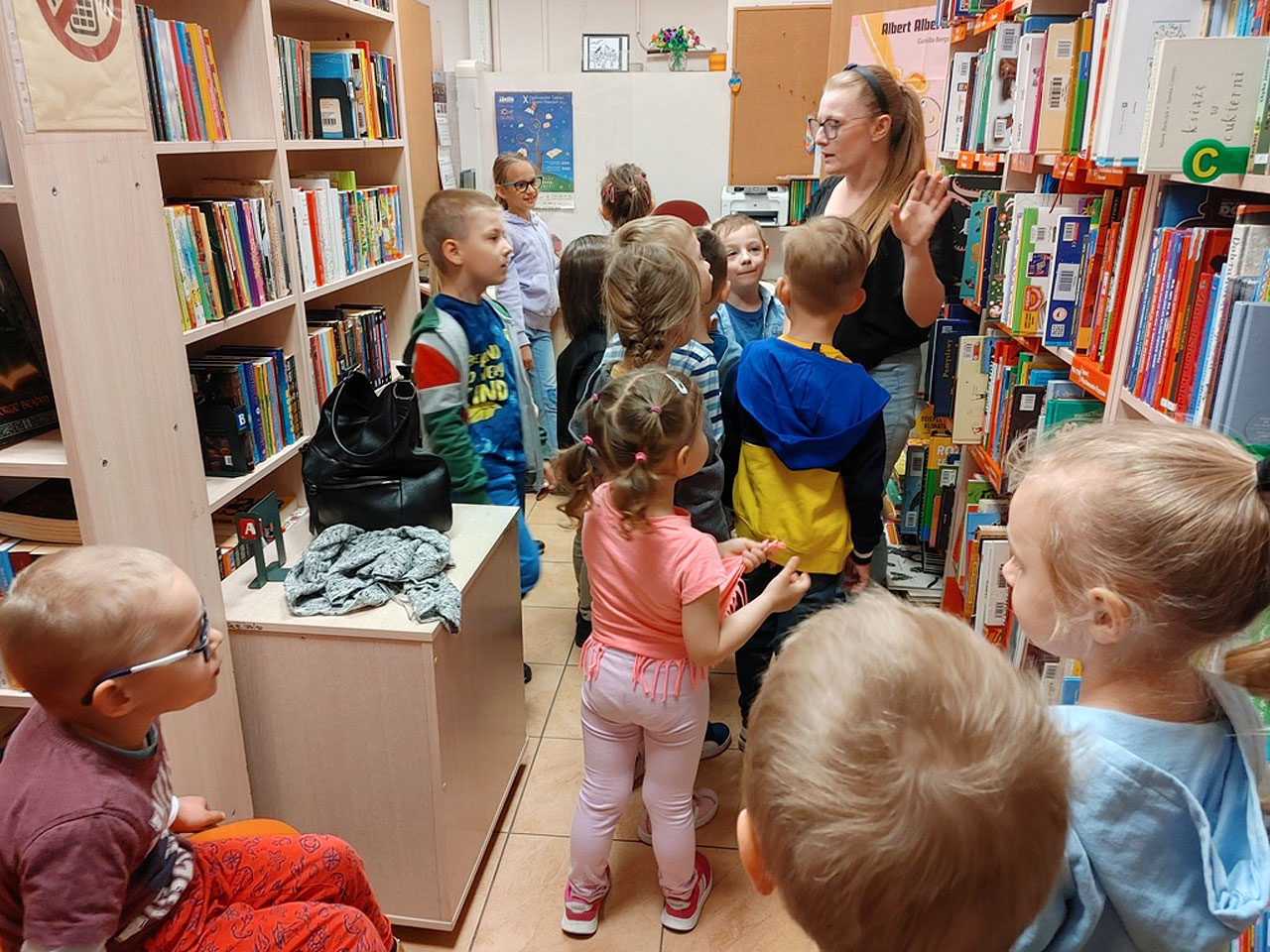 Dlaczego warto czytać książki? Wiedzą już nawet przedszkolaki  - fot.: Przedszkole Samorządowe nr 8 w Turku