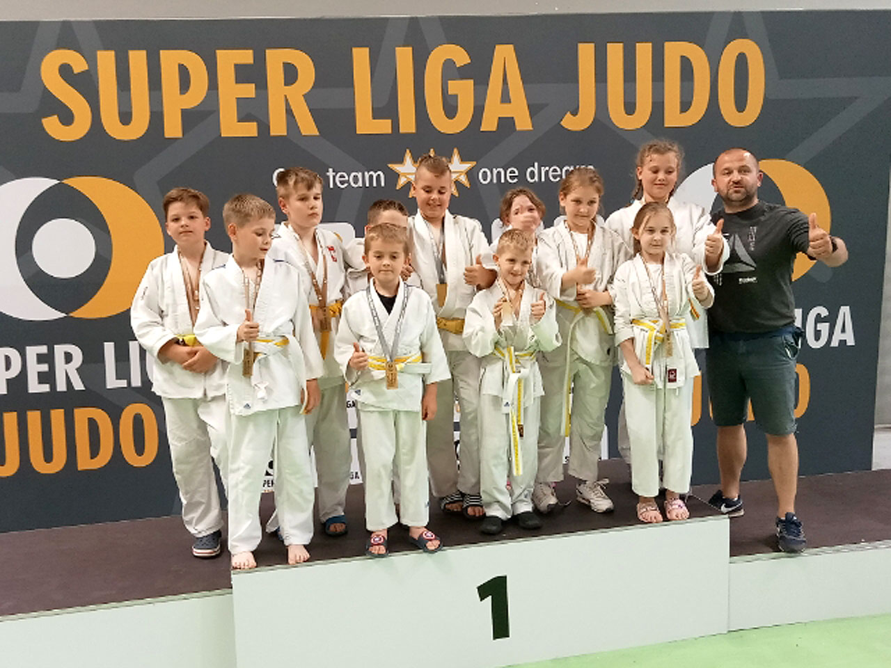 Reprezentacja Tuliszkowa na zawodach judo w Oleśnicy - fot.: UKS Judo Tuliszków